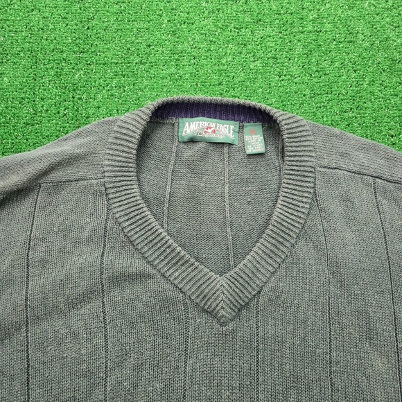 American Eagle Sweater Mens XL Green‎ V Neck Striped Knit Vintage 90s Preppy - Picture 2 of 9
